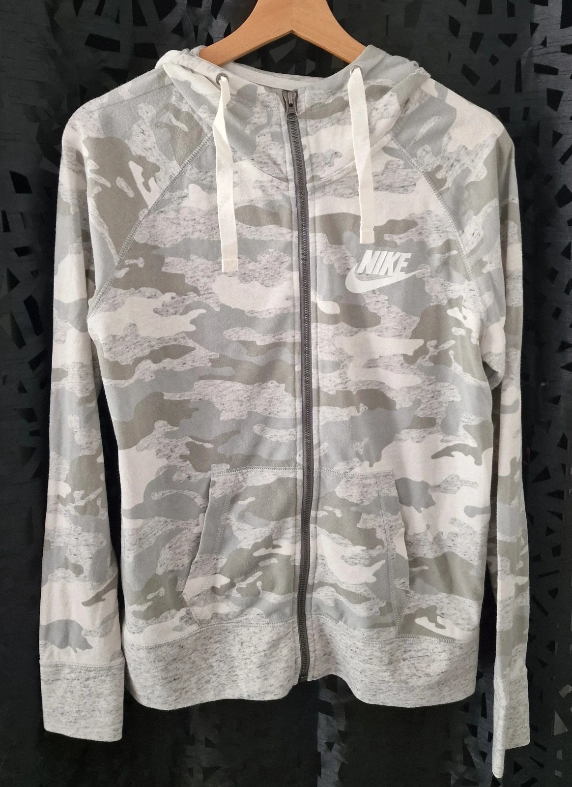 Gilet Nike Gym Vintage Femme – Taille M – Excellent état